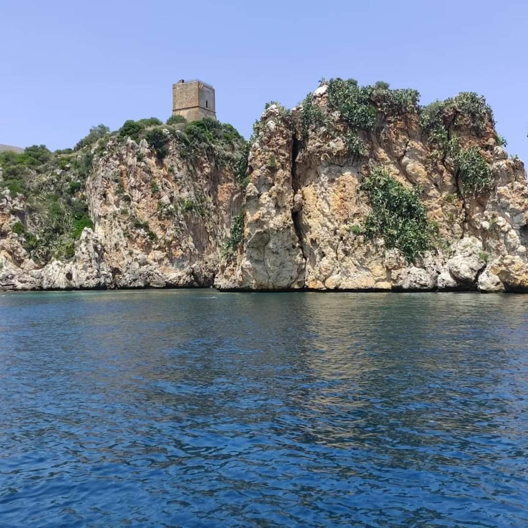 Golden House Castellammare del Golfo Exterior foto