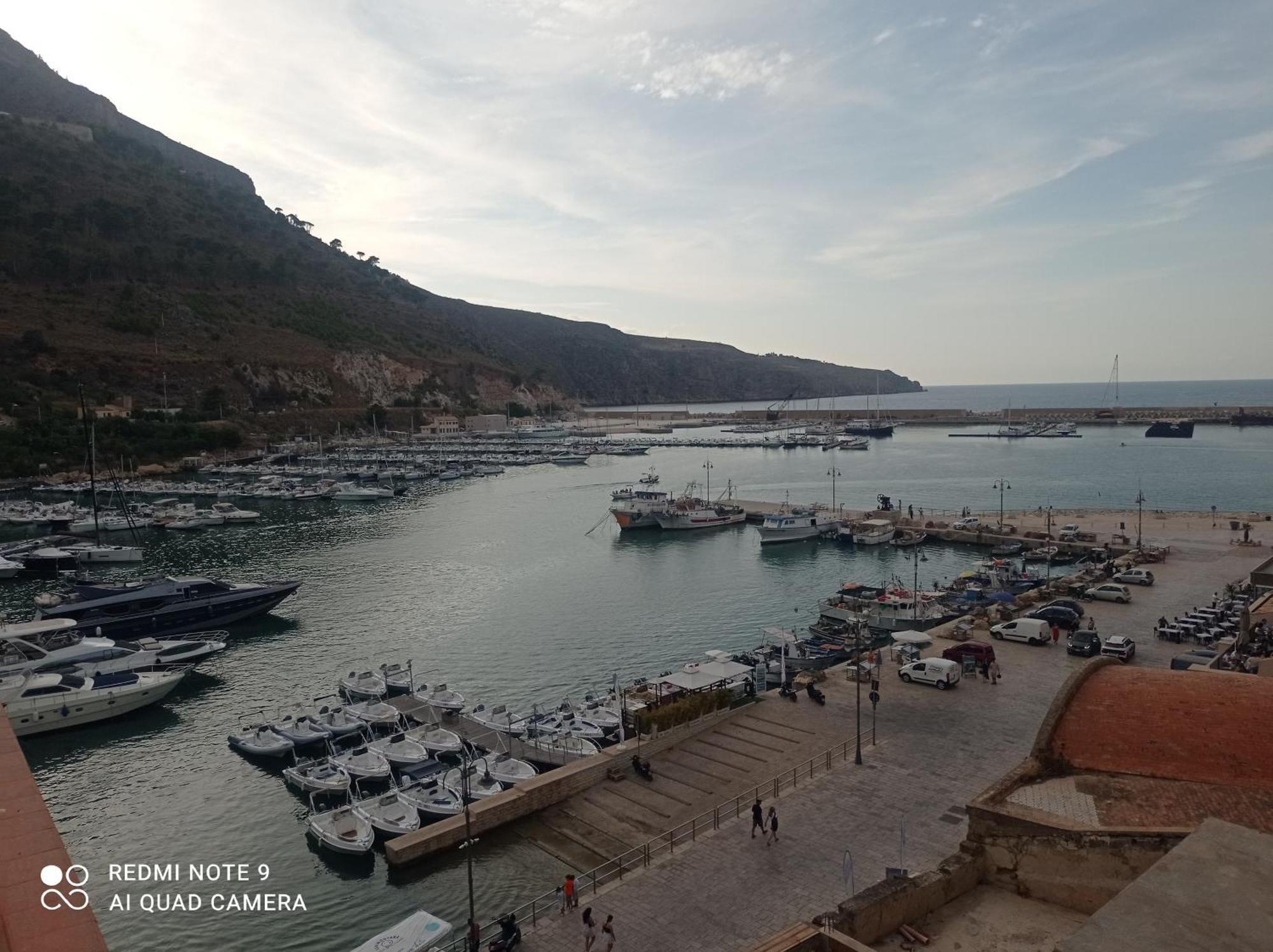 Golden House Castellammare del Golfo Exterior foto