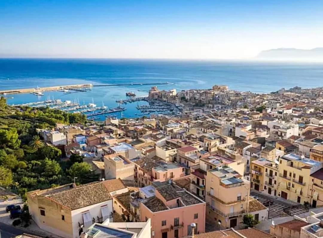 Golden House Castellammare del Golfo Exterior foto