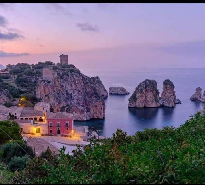 Golden House Castellammare del Golfo Exterior foto